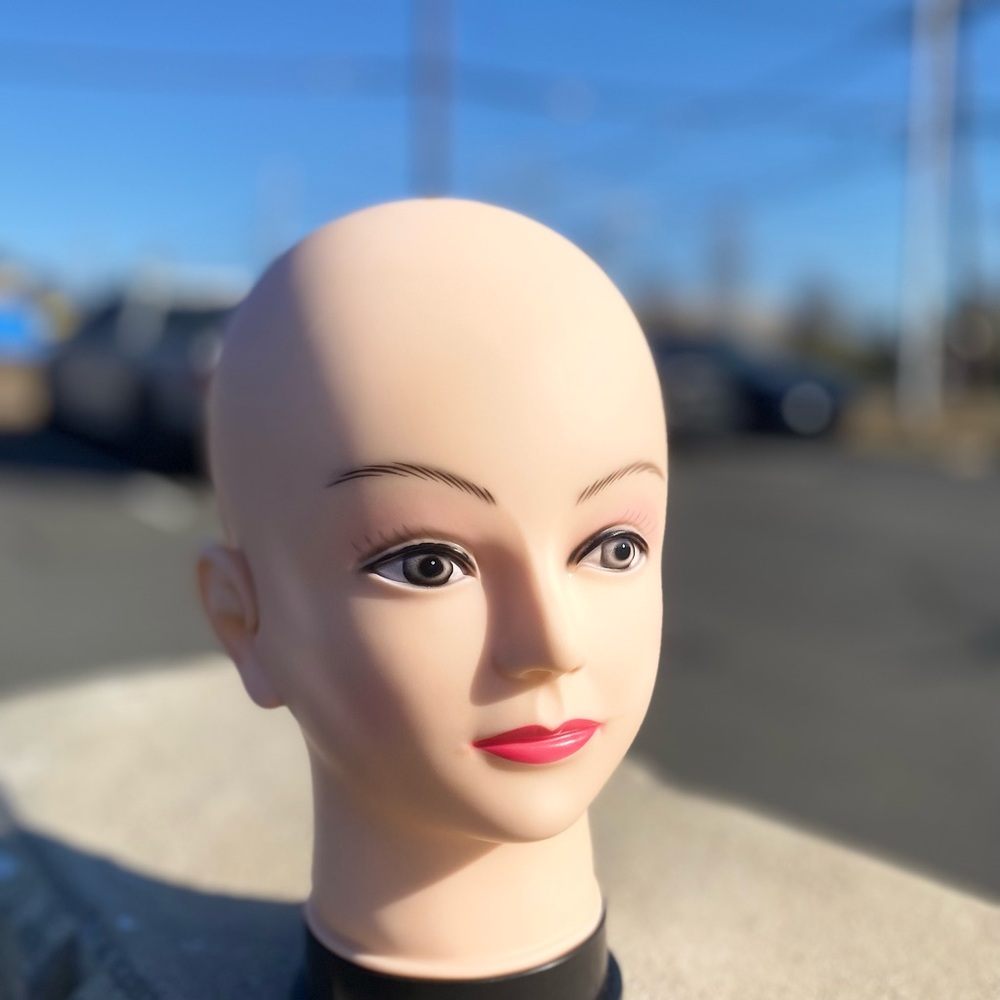 Professional Realistic Mannequin Head with Makeup - Jewelry & Wig Display - Picture 9 of 10